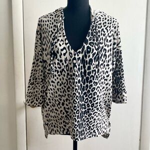 Chaser Small Cheetah Print 3/4 Sleeve Hoodie Blouse